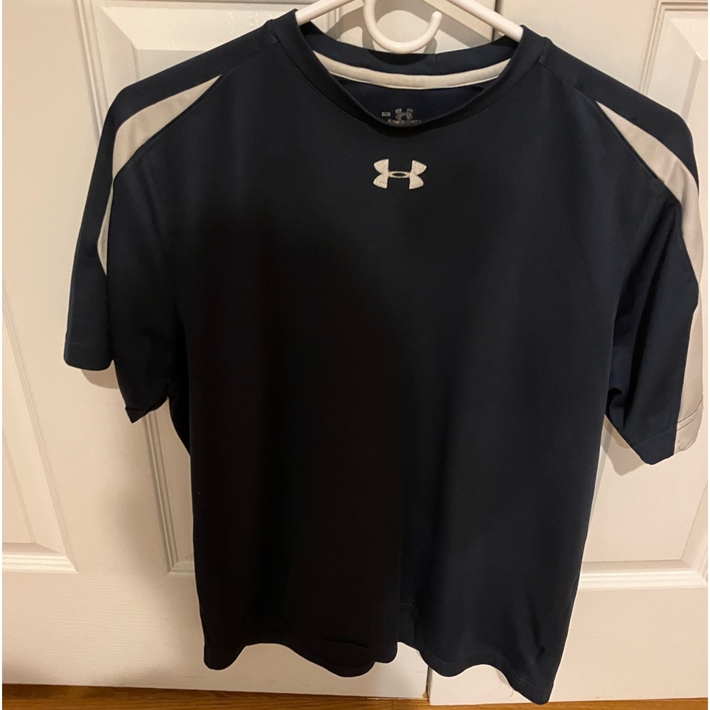 Under Armour T Shirt